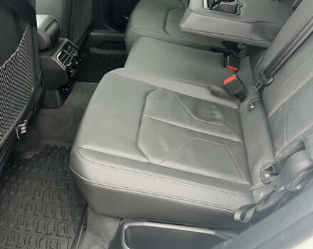 Белый Ауди Ку3, объемом двигателя 1.98 л и пробегом 16 тыс. км за 32200 $, фото 42 на Automoto.ua