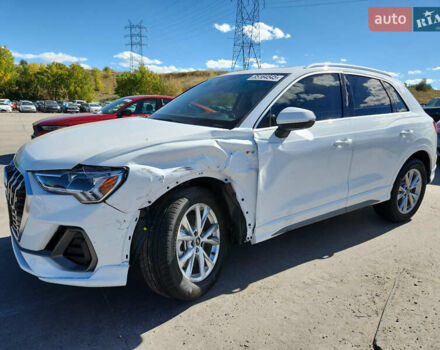 Белый Ауди Ку3, объемом двигателя 2 л и пробегом 3 тыс. км за 27000 $, фото 1 на Automoto.ua