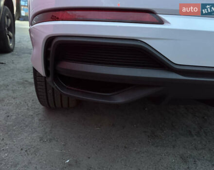 Белый Ауди Ку3, объемом двигателя 2 л и пробегом 2 тыс. км за 30000 $, фото 14 на Automoto.ua