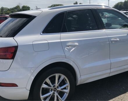 Белый Ауди Ку3, объемом двигателя 2 л и пробегом 90 тыс. км за 473 $, фото 1 на Automoto.ua