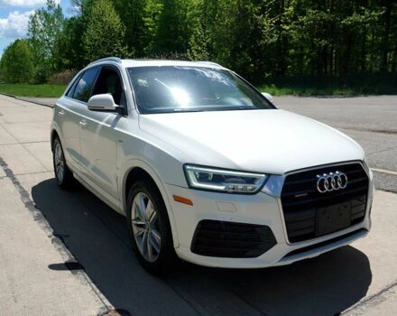 Белый Ауди Ку3, объемом двигателя 2 л и пробегом 44 тыс. км за 5400 $, фото 1 на Automoto.ua