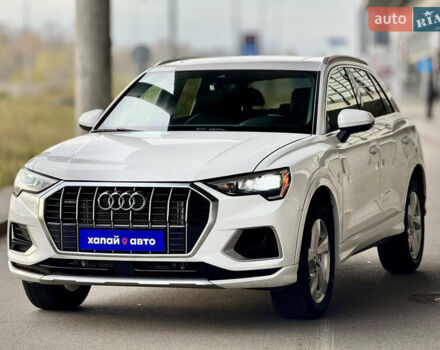 Белый Ауди Ку3, объемом двигателя 2 л и пробегом 124 тыс. км за 24500 $, фото 1 на Automoto.ua