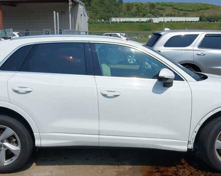 Белый Ауди Ку3, объемом двигателя 0 л и пробегом 88 тыс. км за 16000 $, фото 1 на Automoto.ua