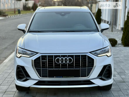 Ауди Ку3 2020 в Одессе на Automoto.ua Белый Ауди Ку3, объемом двигателя 2 л и пробегом 17 тыс. км за 44800 $, фото 1 на Automoto.ua