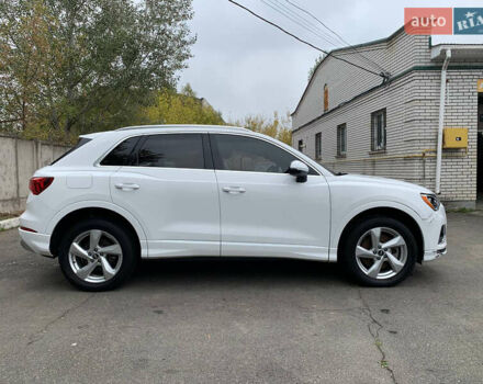 Белый Ауди Ку3, объемом двигателя 2 л и пробегом 115 тыс. км за 16989 $, фото 1 на Automoto.ua