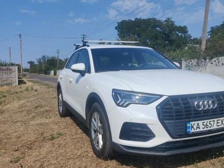 Ауді Ку3 2021 у Дніпро (Дніпропетровську) на Automoto.ua Білий Ауді Ку3, об'ємом двигуна 1.98 л та пробігом 22 тис. км за 41657 $, фото 1 на Automoto.ua