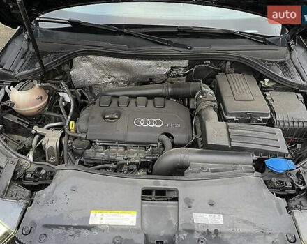 Черный Ауди Ку3, объемом двигателя 1.98 л и пробегом 107 тыс. км за 17200 $, фото 6 на Automoto.ua