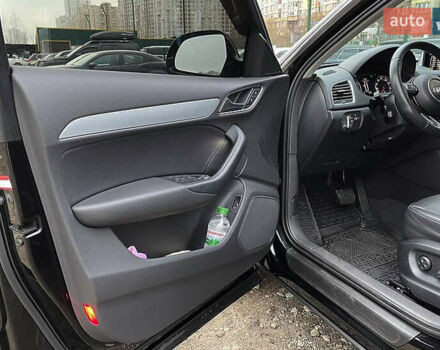 Черный Ауди Ку3, объемом двигателя 1.98 л и пробегом 107 тыс. км за 17200 $, фото 5 на Automoto.ua