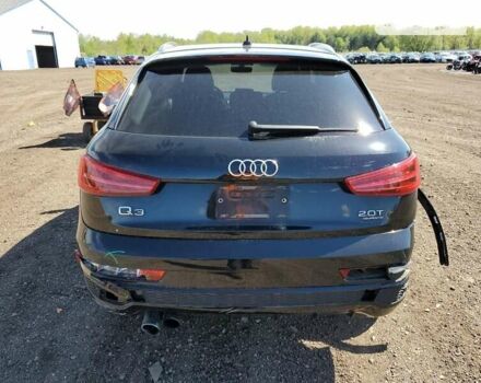 Черный Ауди Ку3, объемом двигателя 2 л и пробегом 35 тыс. км за 3000 $, фото 2 на Automoto.ua