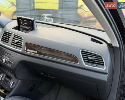 Чорний Ауді Ку3, об'ємом двигуна 2 л та пробігом 171 тис. км за 13700 $, фото 28 на Automoto.ua