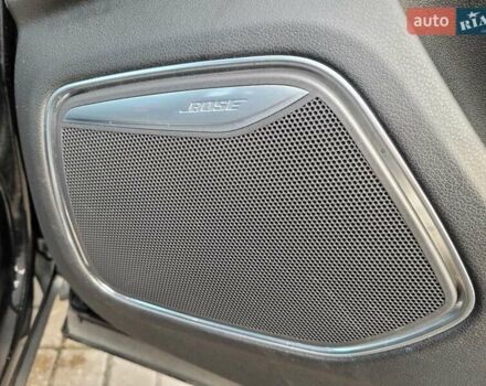 Черный Ауди Ку3, объемом двигателя 1.98 л и пробегом 155 тыс. км за 12500 $, фото 18 на Automoto.ua