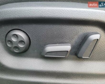 Черный Ауди Ку3, объемом двигателя 1.98 л и пробегом 155 тыс. км за 12500 $, фото 17 на Automoto.ua