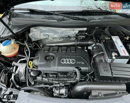 Черный Ауди Ку3, объемом двигателя 1.98 л и пробегом 193 тыс. км за 15000 $, фото 18 на Automoto.ua