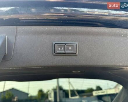 Черный Ауди Ку3, объемом двигателя 2 л и пробегом 233 тыс. км за 10100 $, фото 5 на Automoto.ua