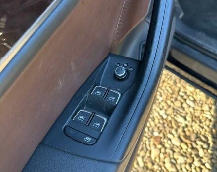 Черный Ауди Ку3, объемом двигателя 2 л и пробегом 233 тыс. км за 10100 $, фото 14 на Automoto.ua