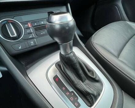 Чорний Ауді Ку3, об'ємом двигуна 2 л та пробігом 141 тис. км за 18300 $, фото 22 на Automoto.ua