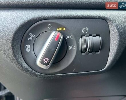 Чорний Ауді Ку3, об'ємом двигуна 2 л та пробігом 141 тис. км за 18300 $, фото 16 на Automoto.ua