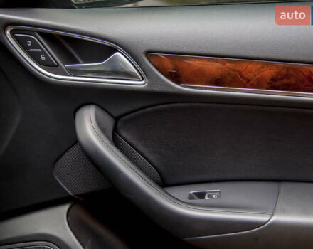 Черный Ауди Ку3, объемом двигателя 1.98 л и пробегом 126 тыс. км за 18900 $, фото 60 на Automoto.ua