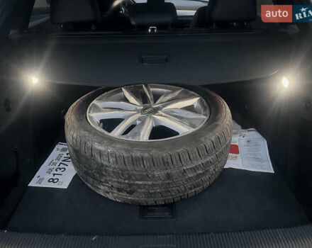 Чорний Ауді Ку3, об'ємом двигуна 2 л та пробігом 68 тис. км за 12999 $, фото 17 на Automoto.ua