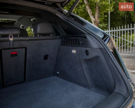 Черный Ауди Ку3, объемом двигателя 1.98 л и пробегом 126 тыс. км за 18900 $, фото 83 на Automoto.ua