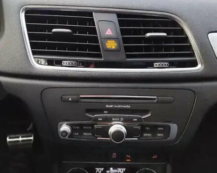 Черный Ауди Ку3, объемом двигателя 2 л и пробегом 145 тыс. км за 17600 $, фото 4 на Automoto.ua