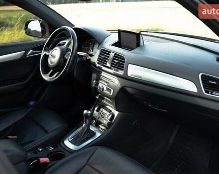 Чорний Ауді Ку3, об'ємом двигуна 2 л та пробігом 113 тис. км за 15000 $, фото 5 на Automoto.ua