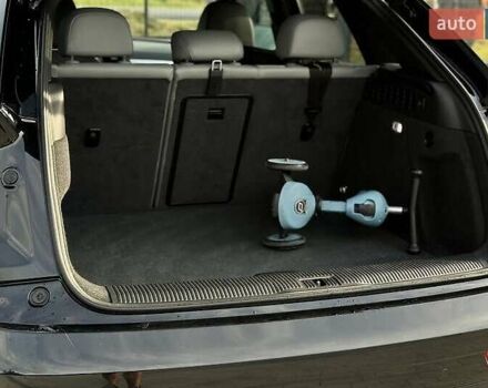 Черный Ауди Ку3, объемом двигателя 1.98 л и пробегом 102 тыс. км за 15600 $, фото 16 на Automoto.ua