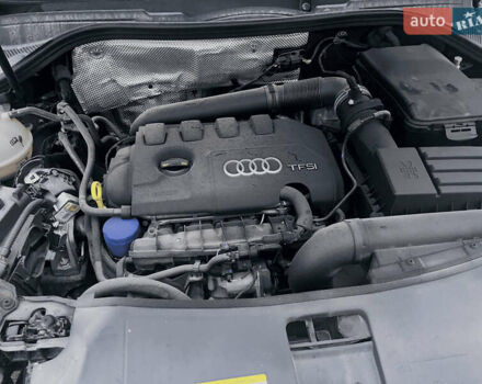 Чорний Ауді Ку3, об'ємом двигуна 2 л та пробігом 68 тис. км за 12999 $, фото 16 на Automoto.ua