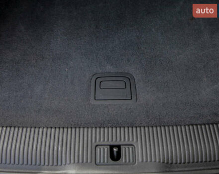 Черный Ауди Ку3, объемом двигателя 1.98 л и пробегом 126 тыс. км за 18900 $, фото 89 на Automoto.ua