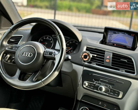 Черный Ауди Ку3, объемом двигателя 1.98 л и пробегом 102 тыс. км за 15600 $, фото 12 на Automoto.ua