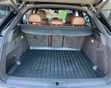 Черный Ауди Ку3, объемом двигателя 2 л и пробегом 92 тыс. км за 15000 $, фото 8 на Automoto.ua