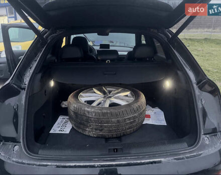 Чорний Ауді Ку3, об'ємом двигуна 2 л та пробігом 68 тис. км за 12999 $, фото 18 на Automoto.ua