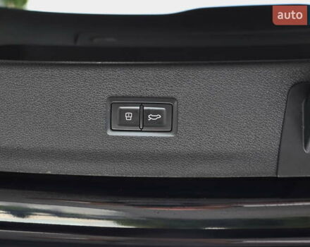 Черный Ауди Ку3, объемом двигателя 2 л и пробегом 114 тыс. км за 20999 $, фото 30 на Automoto.ua