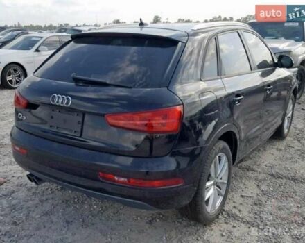 Черный Ауди Ку3, объемом двигателя 2 л и пробегом 88 тыс. км за 20000 $, фото 6 на Automoto.ua