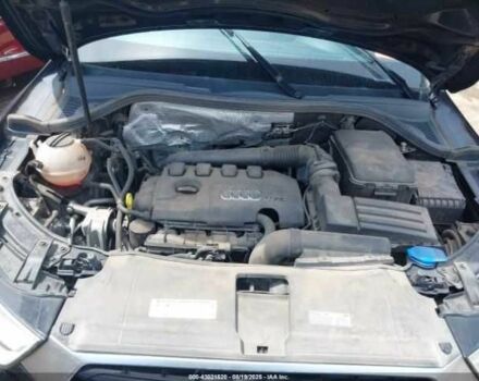 Черный Ауди Ку3, объемом двигателя 2 л и пробегом 71 тыс. км за 4500 $, фото 9 на Automoto.ua