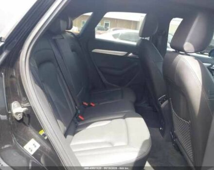 Черный Ауди Ку3, объемом двигателя 2 л и пробегом 71 тыс. км за 4500 $, фото 7 на Automoto.ua