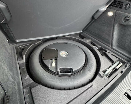 Черный Ауди Ку3, объемом двигателя 1.98 л и пробегом 175 тыс. км за 15800 $, фото 15 на Automoto.ua