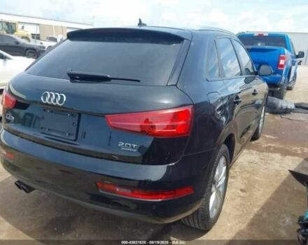 Черный Ауди Ку3, объемом двигателя 2 л и пробегом 71 тыс. км за 4500 $, фото 3 на Automoto.ua