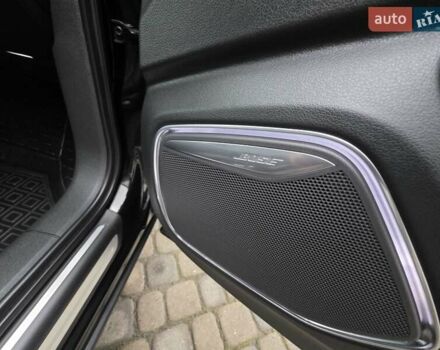 Чорний Ауді Ку3, об'ємом двигуна 2 л та пробігом 156 тис. км за 18950 $, фото 38 на Automoto.ua