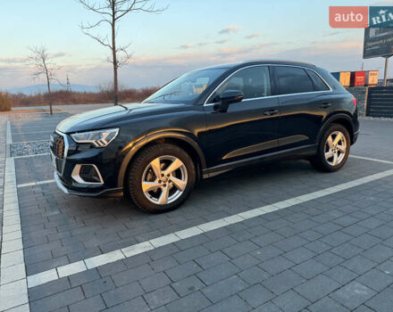 Черный Ауди Ку3, объемом двигателя 2 л и пробегом 110 тыс. км за 32500 $, фото 1 на Automoto.ua