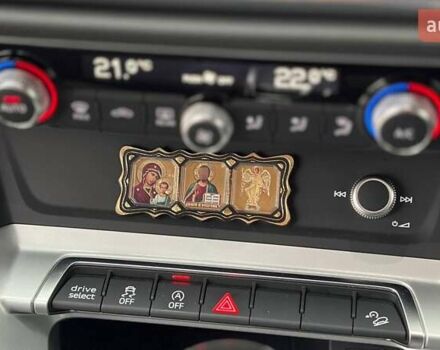 Черный Ауди Ку3, объемом двигателя 1.98 л и пробегом 124 тыс. км за 24900 $, фото 20 на Automoto.ua