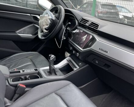 Черный Ауди Ку3, объемом двигателя 2 л и пробегом 120 тыс. км за 11500 $, фото 5 на Automoto.ua