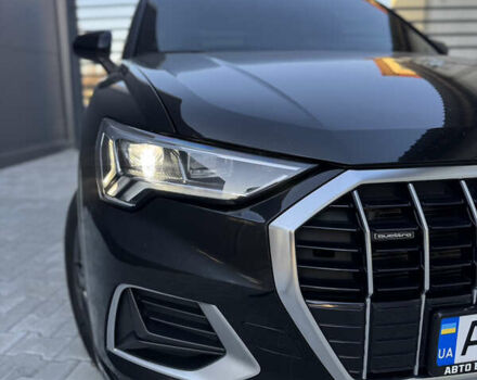 Черный Ауди Ку3, объемом двигателя 2 л и пробегом 102 тыс. км за 23500 $, фото 2 на Automoto.ua