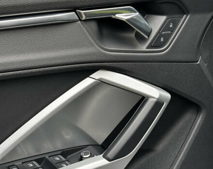 Черный Ауди Ку3, объемом двигателя 1.98 л и пробегом 20 тыс. км за 32500 $, фото 7 на Automoto.ua