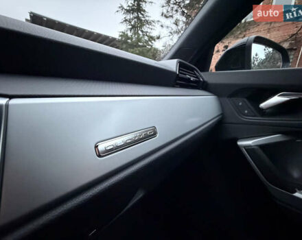 Черный Ауди Ку3, объемом двигателя 1.98 л и пробегом 137 тыс. км за 23000 $, фото 32 на Automoto.ua