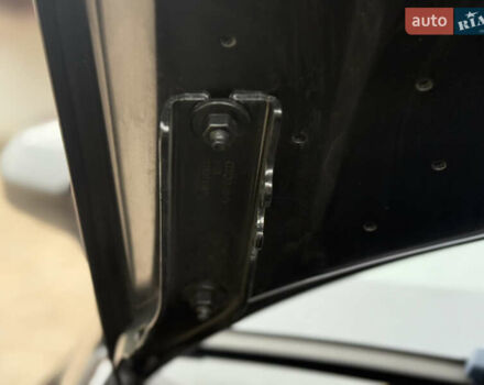 Черный Ауди Ку3, объемом двигателя 2 л и пробегом 154 тыс. км за 20999 $, фото 78 на Automoto.ua