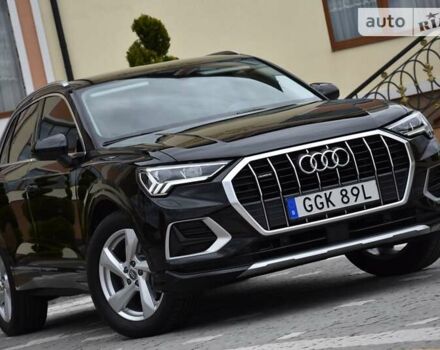 Черный Ауди Ку3, объемом двигателя 1.97 л и пробегом 40 тыс. км за 38400 $, фото 8 на Automoto.ua