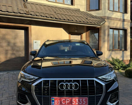 Черный Ауди Ку3, объемом двигателя 2 л и пробегом 124 тыс. км за 24600 $, фото 1 на Automoto.ua