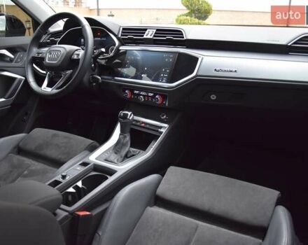 Черный Ауди Ку3, объемом двигателя 1.97 л и пробегом 40 тыс. км за 38400 $, фото 33 на Automoto.ua