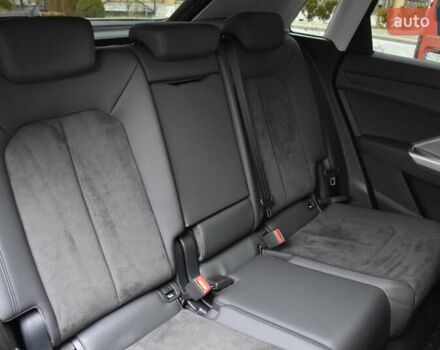 Черный Ауди Ку3, объемом двигателя 1.97 л и пробегом 40 тыс. км за 38400 $, фото 83 на Automoto.ua